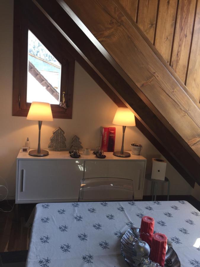 Esplendido Atico En Sallent Con Vistas Sallent de Gállego Eksteriør billede