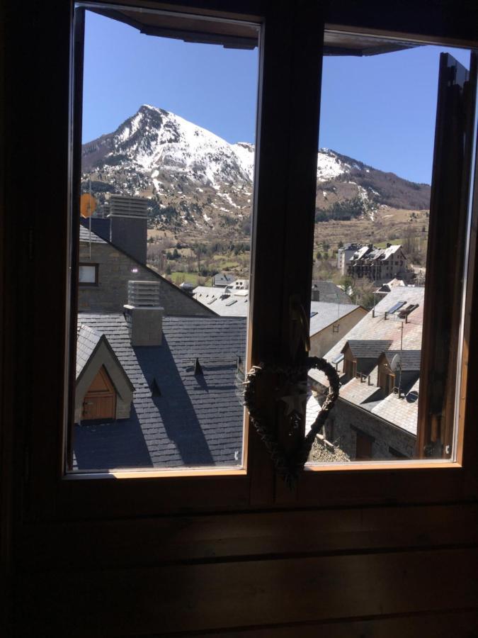 Esplendido Atico En Sallent Con Vistas Sallent de Gállego Eksteriør billede