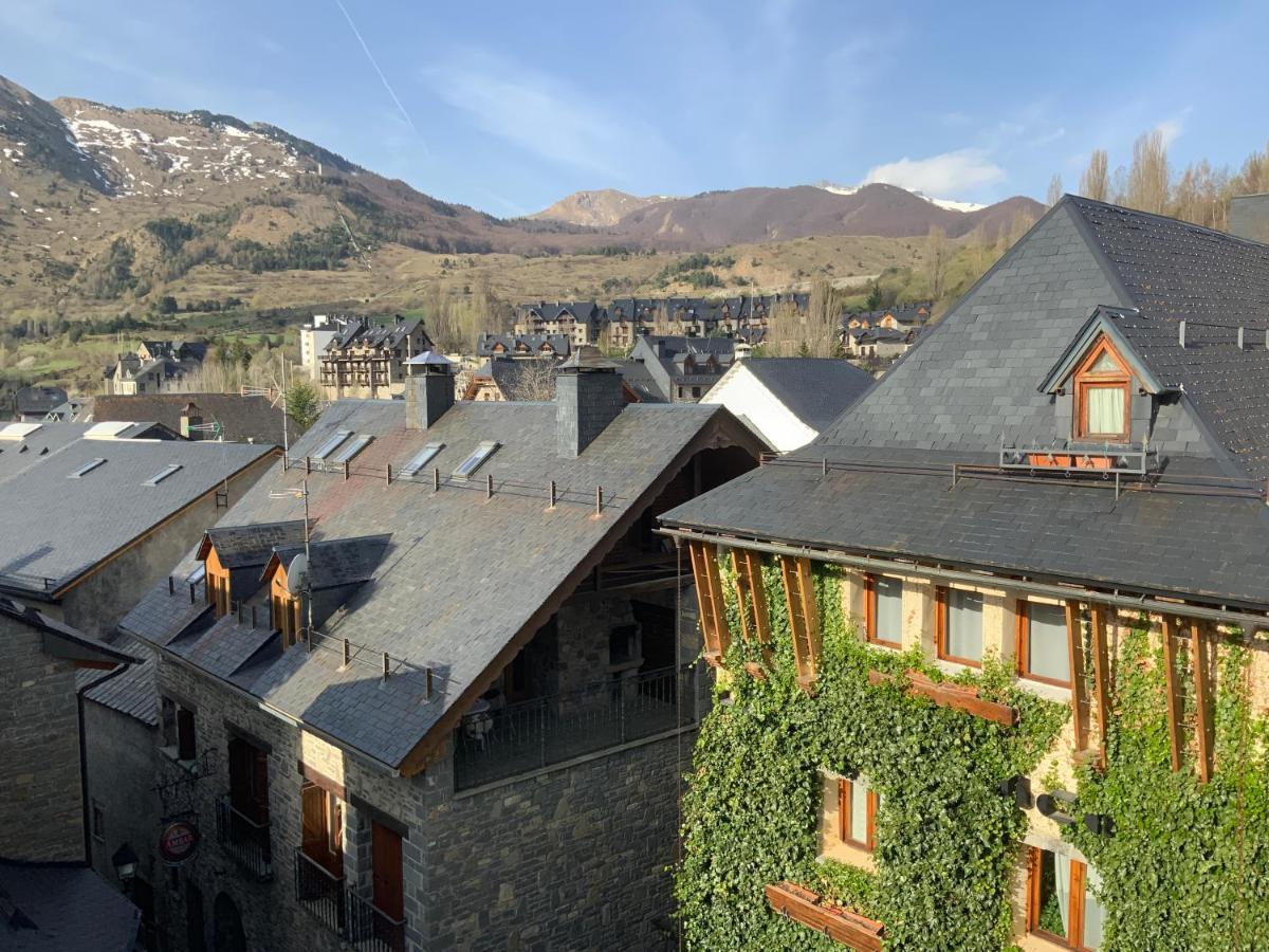 Esplendido Atico En Sallent Con Vistas Sallent de Gállego Eksteriør billede
